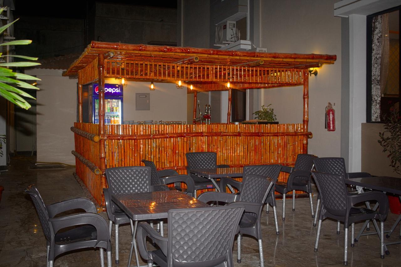 Zifan Hotel & Suites Karachi Eksteriør billede