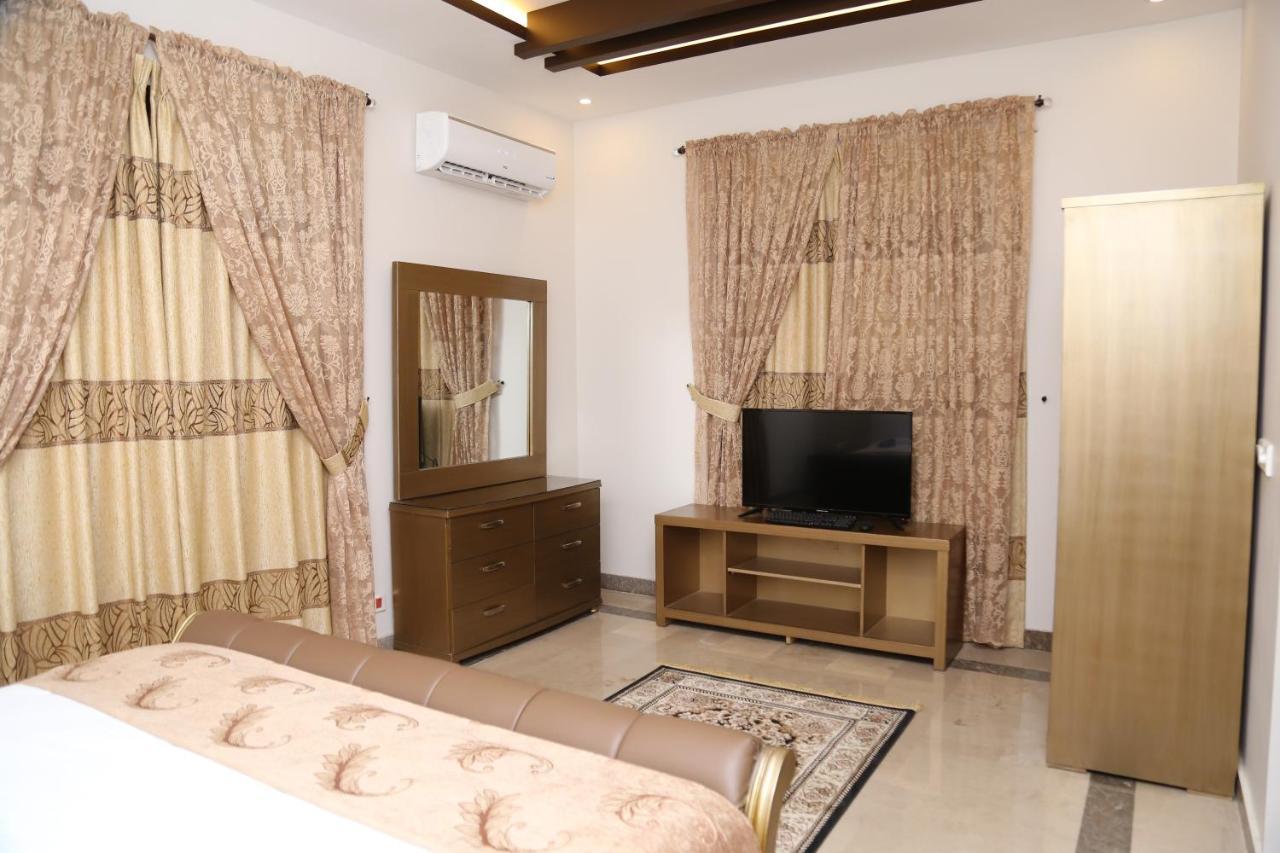 Zifan Hotel & Suites Karachi Eksteriør billede