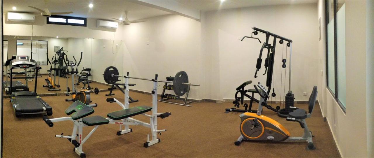 Zifan Hotel & Suites Karachi Eksteriør billede