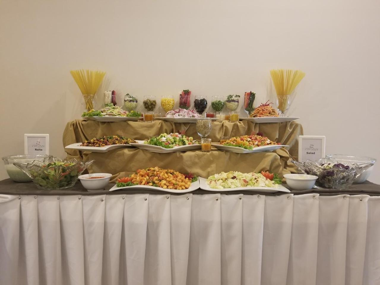 Zifan Hotel & Suites Karachi Eksteriør billede